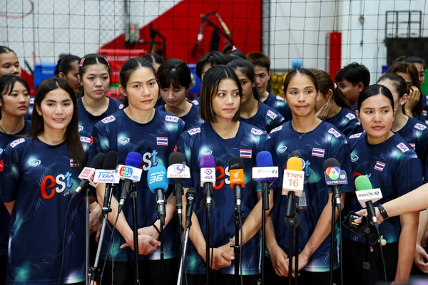 ทีมลูกยางสาวไทย พร้อมลุย "VNL 2025" โค้ชอ๊อต ยันอยากชนะทุกแมตช์!