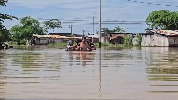 “เปรู” เผชิญฝนตกหนักน้ำท่วมครั้งใหญ่จากสภาพอากาศที่เลวร้าย 