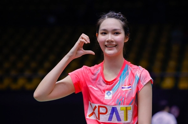 "พิ้งค์" พิชฌามลณ์ โอภาสนิพัทธ์ นักแบดหน้าหวานที่ผลงานไม่ธรรมดา!