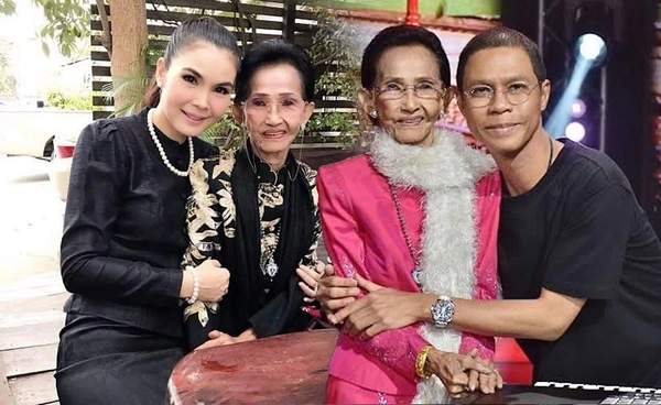 ฝน ธนสุนทร-หนึ่ง จักรวาล ร่วมอาลัยราชินีเพลงลูกทุ่ง ผ่องศรี วรนุช