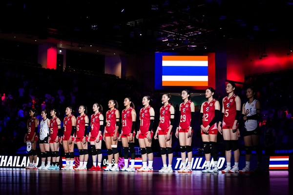 ทีมวอลเลย์บอลหญิงไทย ต้านไม่ไหว! พ่ายหวิว ญี่ปุ่น 2-3 เซต