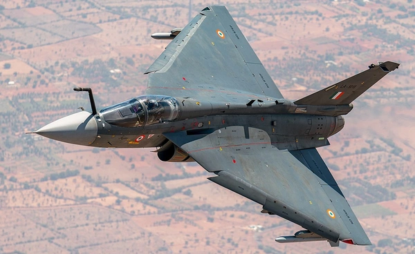 อินเดียซื้อเครื่องบินขับไล่ผลิตในประเทศ HAL Tejas เพิ่ม 97 ลำ มูลค่ามากกว่า 3 แสนล้านบาท