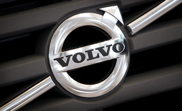 Volvo เตรียมปลดพนักงานสูงสุด 800 คนในสหรัฐฯ ผลกระทบจากอัตราภาษีทรัมป์