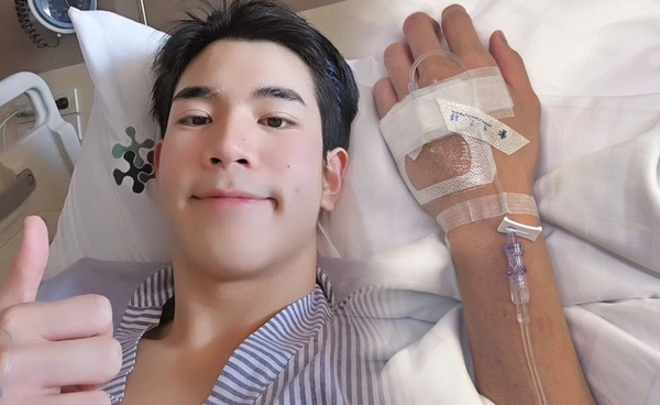โฟร์ท ณัฐวรรธน์ โหมงานหนักจนไข้ขึ้นสูง ต้องแอดมิทรพ.ด่วน แฟนๆแห่งส่งกำลังใจ