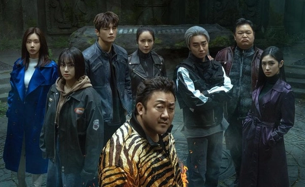 ซีรีส์ฟอร์มยักษ์ "Twelve" เรตติ้งร่วงจาก 8.1% เหลือ 2.6% คนดูลงความเห็น เล่าเรื่องไม่ตื่นเต้นเร้าใจ