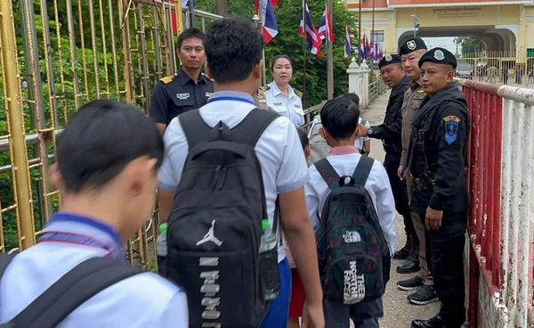 จุดผ่านแดนคลองลึก ผ่อนผันเวลาเปิดด่าน ช่วยเด็กกัมพูชาไปโรงเรียน