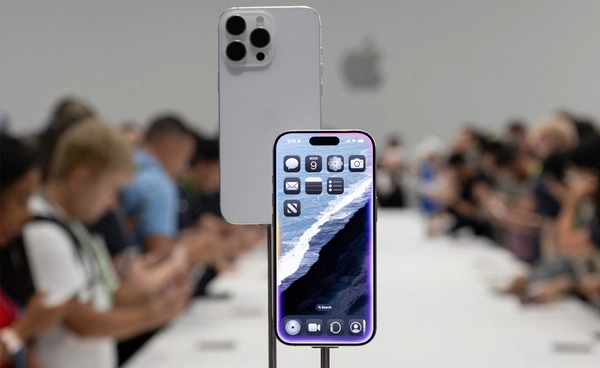 iPhone อาจแพงขึ้นจนมีราคาเกือบ 8 หมื่นบาท ในสหรัฐฯ หลังทรัมป์ขึ้นภาษี
