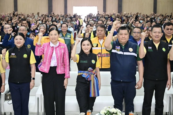 "นฤมล"  จัดกิจกรรมขยายศักยภาพการผลิตเมล็ดพันธุ์ข้าว สู่การแข่งขันในตลาดโลก