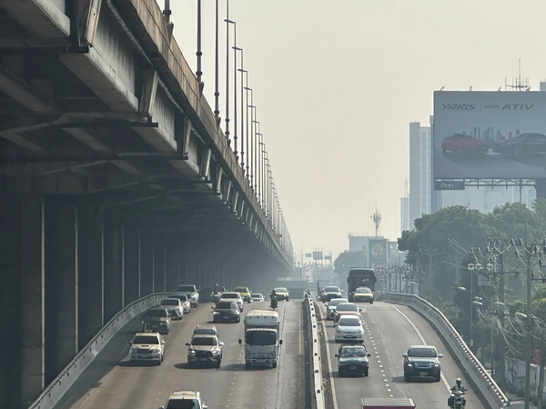 กทม.ยังเผชิญฝุ่น PM2.5 เหตุสภาพอากาศปิด