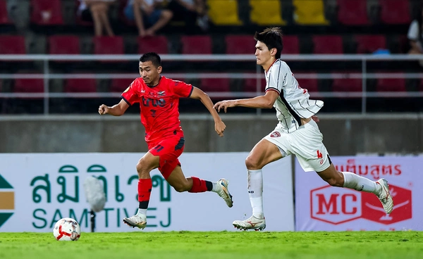 ผลบอล ช้าง เอฟเอ คัพ 2024/25: ทรู แบงค็อก พ่าย เมืองทอง ยูไนเต็ด 1-2
