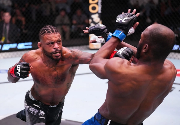 จอห์นสัน ลั่นพิชิต เซลฮูเบอร์ หวังคว้าชัย 3 ไฟต์ติด ศึก UFC318 อาทิตย์นี้