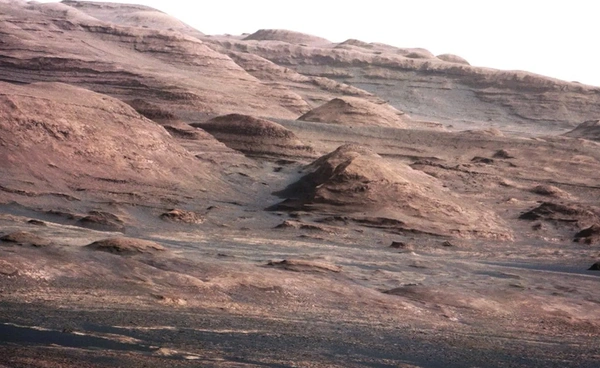 รถหุ่นยนต์สำรวจ Curiosity ค้นพบหลักฐานสำคัญบ่งชี้ว่า "ดาวอังคารเคยเอื้อต่อการอยู่อาศัย"