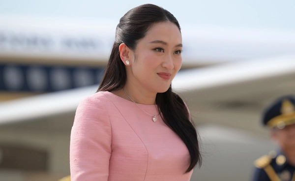 นายกฯ ป่วยเข้าโรงพยาบาล พบมีไข้ขึ้นสูง แพทย์ขอให้พักรักษาตัวเพื่อตรวจร่างกายอย่างละเอียด
