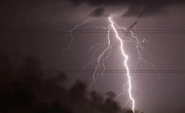 พยากรณ์อากาศวันนี้ 4 เมษายน 2568 เตือนภาคใต้ฝนตกหนักบางแห่ง ลมกระโชกแรง