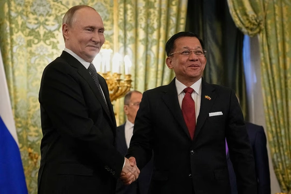 "รัสเซีย" ส่งทีมกู้ภัยช่วย "แผ่นดินไหว" เมียนมา ขณะที่ "ปูติน" ส่งข้อความเสียใจถึง "มิน อ่อง หล่าย"