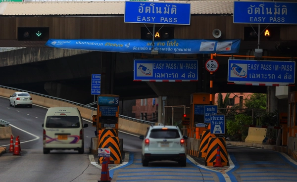ขึ้นทางด่วนฟรี สงกรานต์ 2568 เช็กที่นี่ ด่านไหนใช้ฟรี วันไหนบ้าง? 