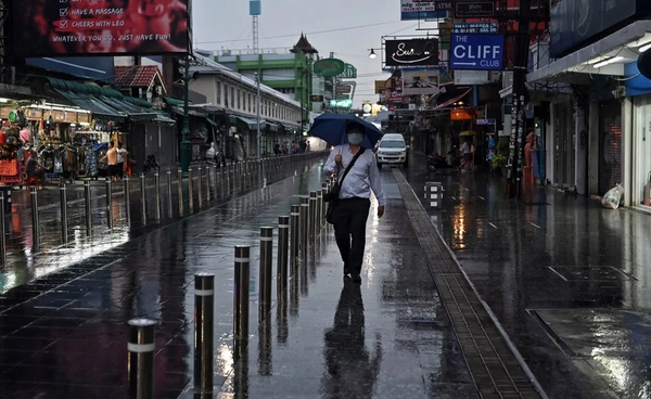 พยากรณ์อากาศวันนี้ 11 เมษายน อากาศร้อนจัดทั่วไทย เตือน “พายุฤดูร้อน” 12–14 เม.ย.