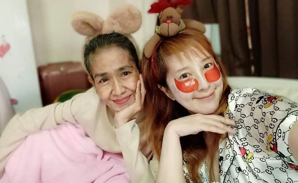 ต่าย สายธาร เล่าทั้งน้ำตา นาทีพังประตูห้อง สีดา พัวพิมล ก่อนพบร่างเสียชีวิตอยู่ภายใน