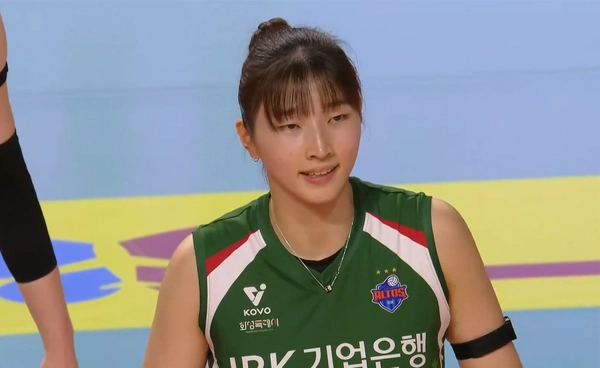 ผลวอลเลย์บอล "ลีกเกาหลีใต้" ฮึงกุกฯ ชนะ ไอบีเค 3-0 เซต