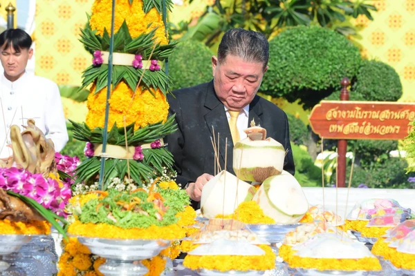 บวงสรวงสถาปนาองค์พระหลักเมือง ครบรอบ 243 ปี 