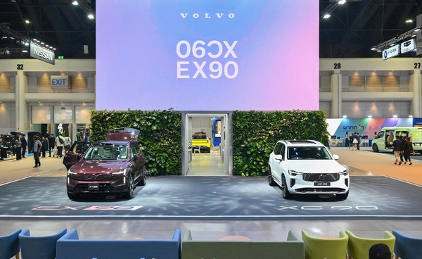 เปิด Volvo XC90 PHEV ปรับโฉมใหม่ทั้งนอก - ใน ราคา 4.69 ลบ. พร้อม Volvo EX90 EV SUV 6 ที่นั่ง 4.89 ลบ. ในงาน Motor Show 2025