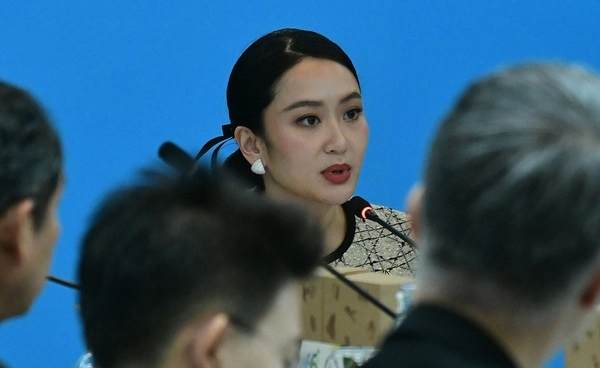 นายกฯ ยืนยันทุกภาคส่วนจะร่วมกันทำงานอย่างหนักเพื่อให้ประเทศก้าวผ่านวิกฤต
