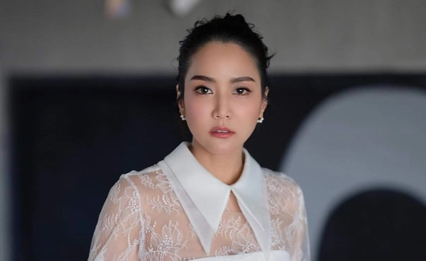 จั๊กจั่น อคัมย์สิริ ถึงกับร่ำไห้! เผยดราม่าข่าวโลก 2 ใบ สร้างแผลในใจ จนต้องพบจิตแพทย์