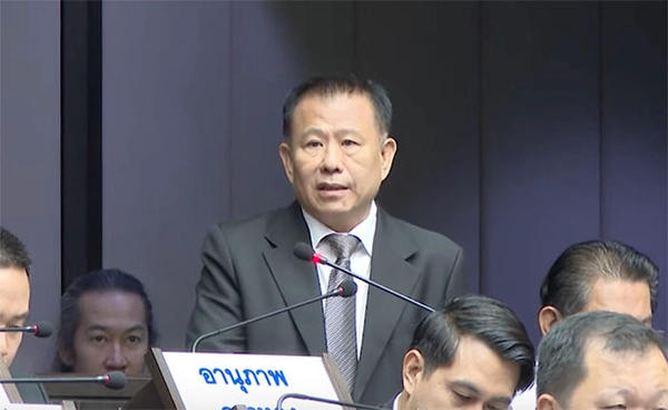 เปิดประวัติ  “พีรพล กนกวลัย” สก. พญาไท สังกัดพรรคเส้นด้าย 