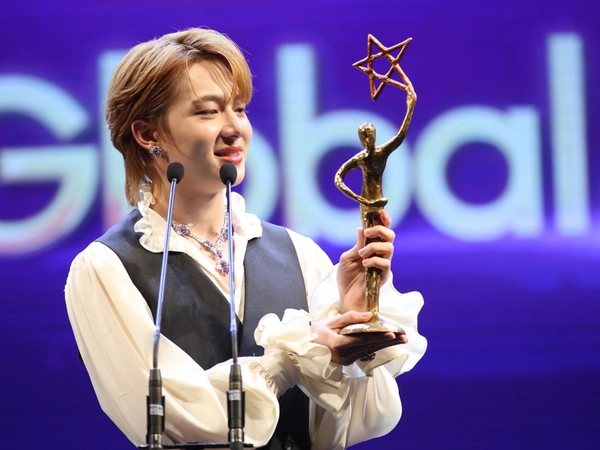 สรุปผลรางวัล "ไนน์เอ็นเตอร์เทนอวอร์ด 2025 " นุนิว-ชวรินทร์ คว้าสองรางวัลใหญ่ คลื่นลูกใหม่และขวัญใจมหาชน