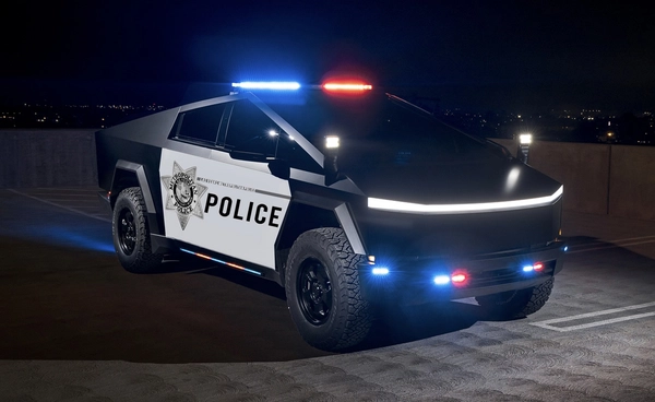 บุคคลปริศนาบริจาครถกระบะไฟฟ้า Tesla Cybertruck จำนวน 10 คัน ให้ตำรวจเมืองลาสเวกัส