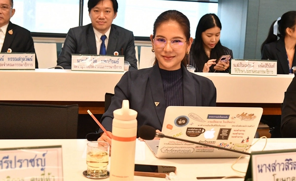 สรุปดรามา “หมิว สิริลภัส” เจอพิธีกรดังเหยียดป่วยซึมเศร้า กลางไลฟ์สดโหวตนายกฯ 