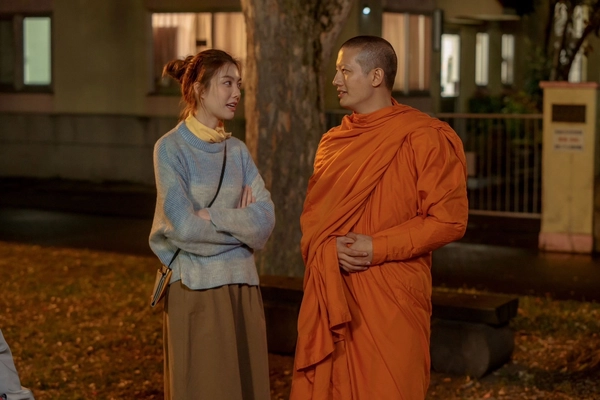  “เป้” เปิดศึก “เฟย” เมื่อน้องสาวอย่าง “ออม” จะแต่งงานกับพระญี่ปุ่น! จัดเต็มความป่วนฮาใน “แต่ง…Monk” 