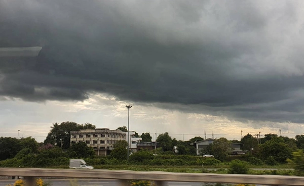 พายุฤดูร้อน ฉบับล่าสุด!  7 มีนาคม รับมือฝนถล่ม-ลมแรง 31 จังหวัด