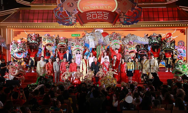สยามพารากอน ฉลองตรุษจีนสุดอลังการ ตระการตากับมรดกวัฒนธรรมแห่งเมืองตุนหวง 