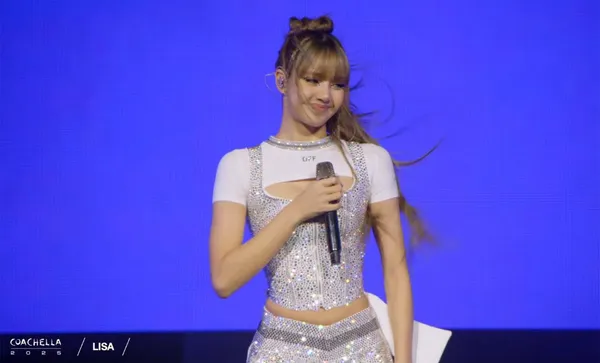 lisa Coachella  2025