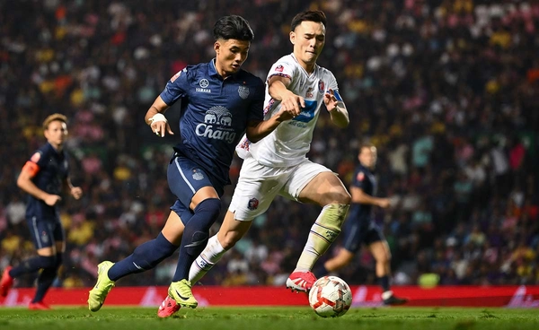 ผลบอล ไทยลีก 2024/25: บุรีรัมย์ เปิดบ้านพ่าย การท่าเรือ 0-1