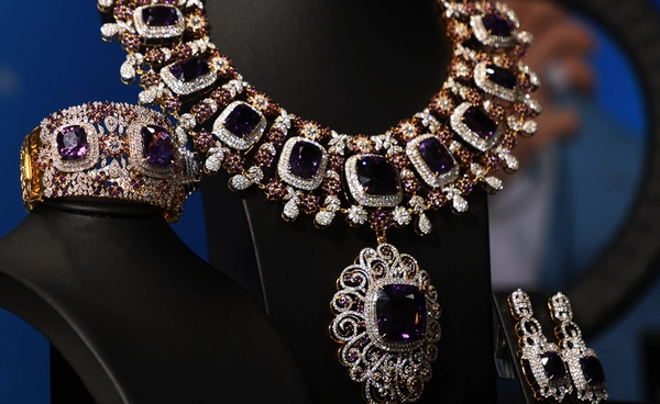 Jewellery & Gem ASEAN Bangkok 2025 เปิดเวทีโชว์อัญมณีระดับโลก