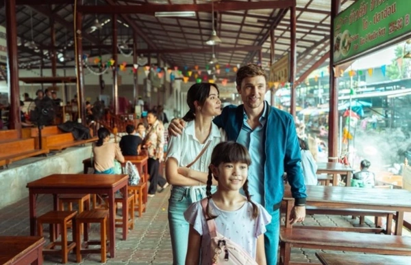สุดปังกระแสหนังฮอลีวูดเรื่องแรกของ "ญาญ่า" ทั่วโลกตอบรับดี เตรียมออกงานพรมแดงคู่ "วิลเลี่ยม โมสลีย์"
