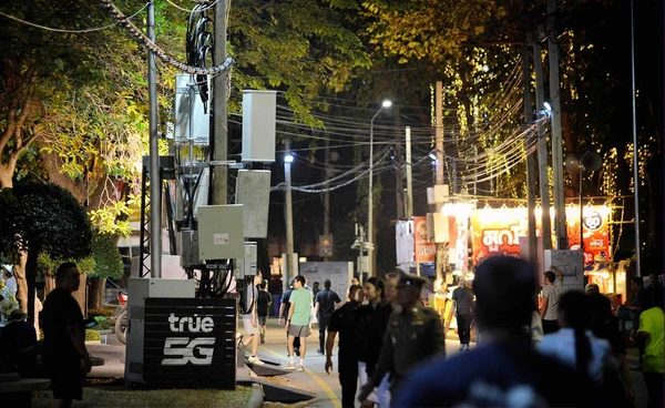 ทรู คอร์ปอเรชั่น เสริมสัญญาณ 5G และ 4G หนุนช้อป แชต แชร์ เที่ยวงานกาชาดสวนลุม 2568