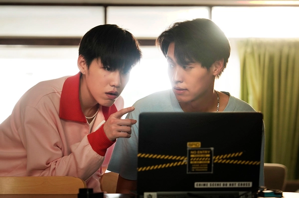 รีวิว "ซองแดงแต่งผี" หนังฮาครบรส คาดรายได้เกิน 100 ล้าน!! 