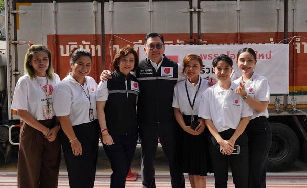 "โอกาสใหม่" จัดคาราวานร่วมซับน้ำตาชาวหาดใหญ่ 