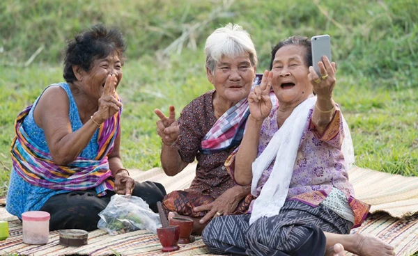 เงินดิจิทัล 10,000 บาท เฟส 2 "อายุ 60 ปีขึ้นไป" เริ่มโอนเงินพรุ่งนี้ 