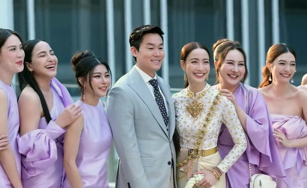 แต้ว ณฐพร เป็นเจ้าสาวป้ายแดง เข้าประตูวิวาห์ ไฮโซประณัย สุดโรแมนติก