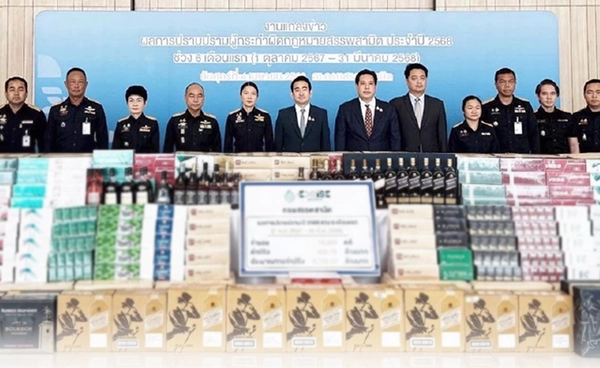 สรรพสามิตลุยปราบของเถื่อน 2.7 พันล.