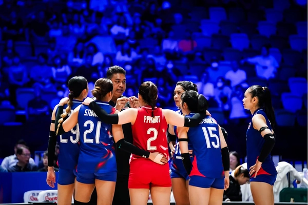 ทีมวอลเลย์บอลหญิงไทย พลาดท่าพ่าย อิตาลี ในศึก VNL เกมที่ 6