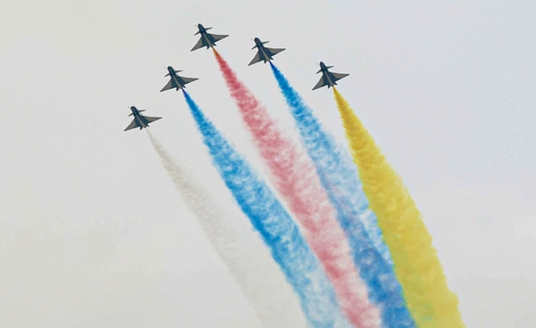 Air Show ครบรอบ 88 ปี กองทัพอากาศ จัดใหญ่โชว์สมรรถนะฝูงบินผาดแผลงระดับโลก
