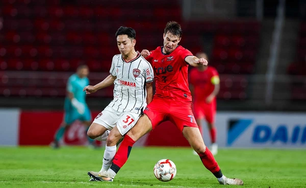 ผลบอล ไทยลีก 2024/25: ทรู แบงค็อก เปิดบ้านเอาชนะ เมืองทอง ยูไนเต็ด 2-1