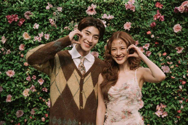 "ใบเฟิร์น"สวยจึ้ง  ร่วมงาน "บลู"  เล่นเอ็มวี “ห้องสี่มุมซ้าย” ของ "ปาล์มมี่" 