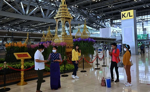 รมว.ท่องเที่ยวยืนยันไม่มีแนวคิดทบทวนฟรีวีซ่า ย้ำปัญหาเกิดตามตะเข็บชายแดน