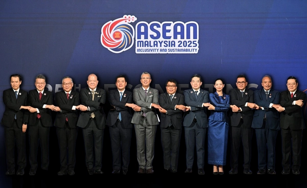 “พิชัย”ร่วมประชุม “AEC”ขยายการค้า-ลงทุน